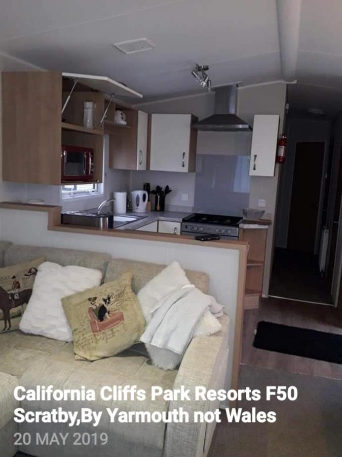 California Cliffs F50 Parkdean Resorts Scratby Exterior photo